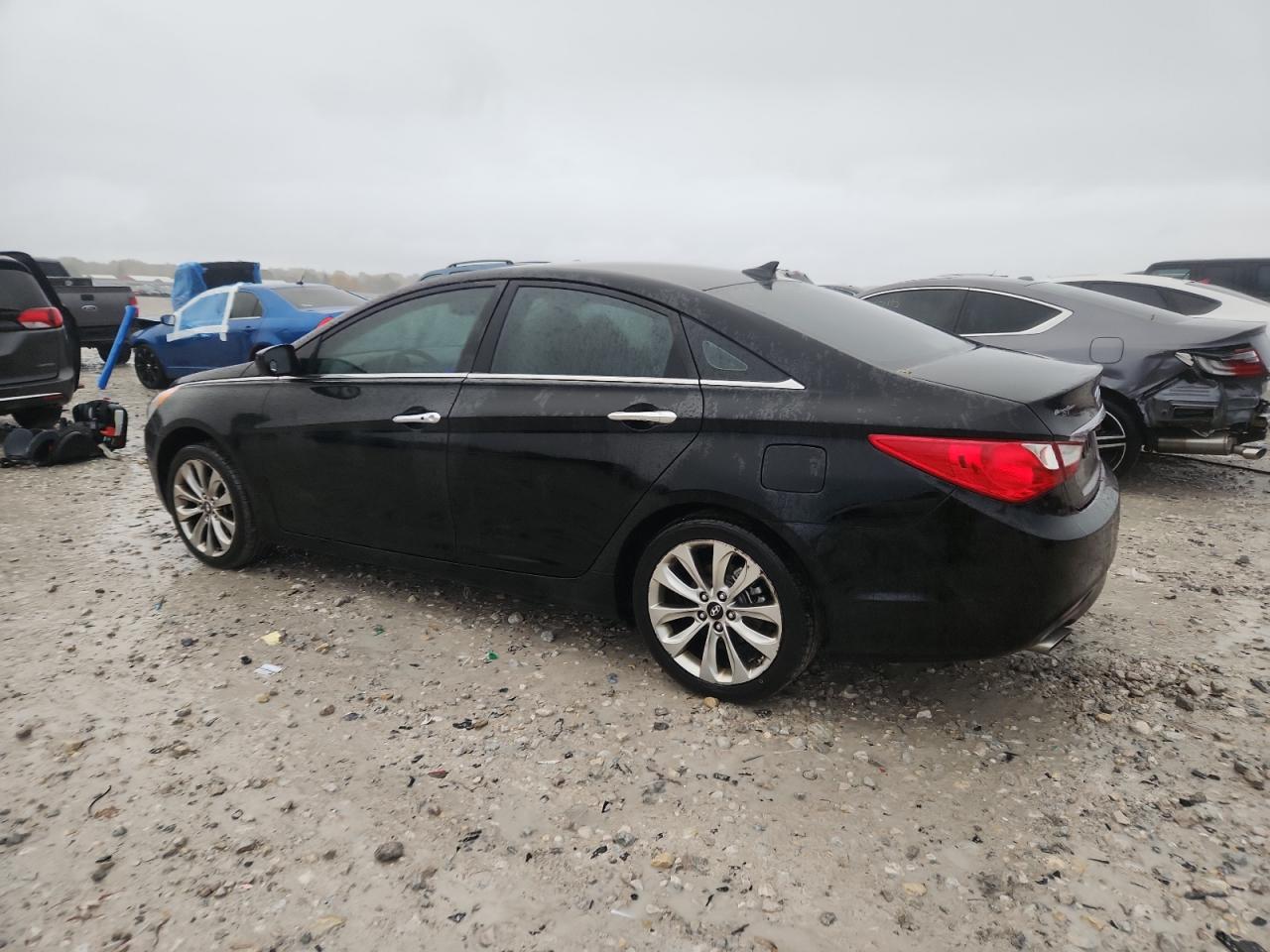 2011 HYUNDAI SONATA