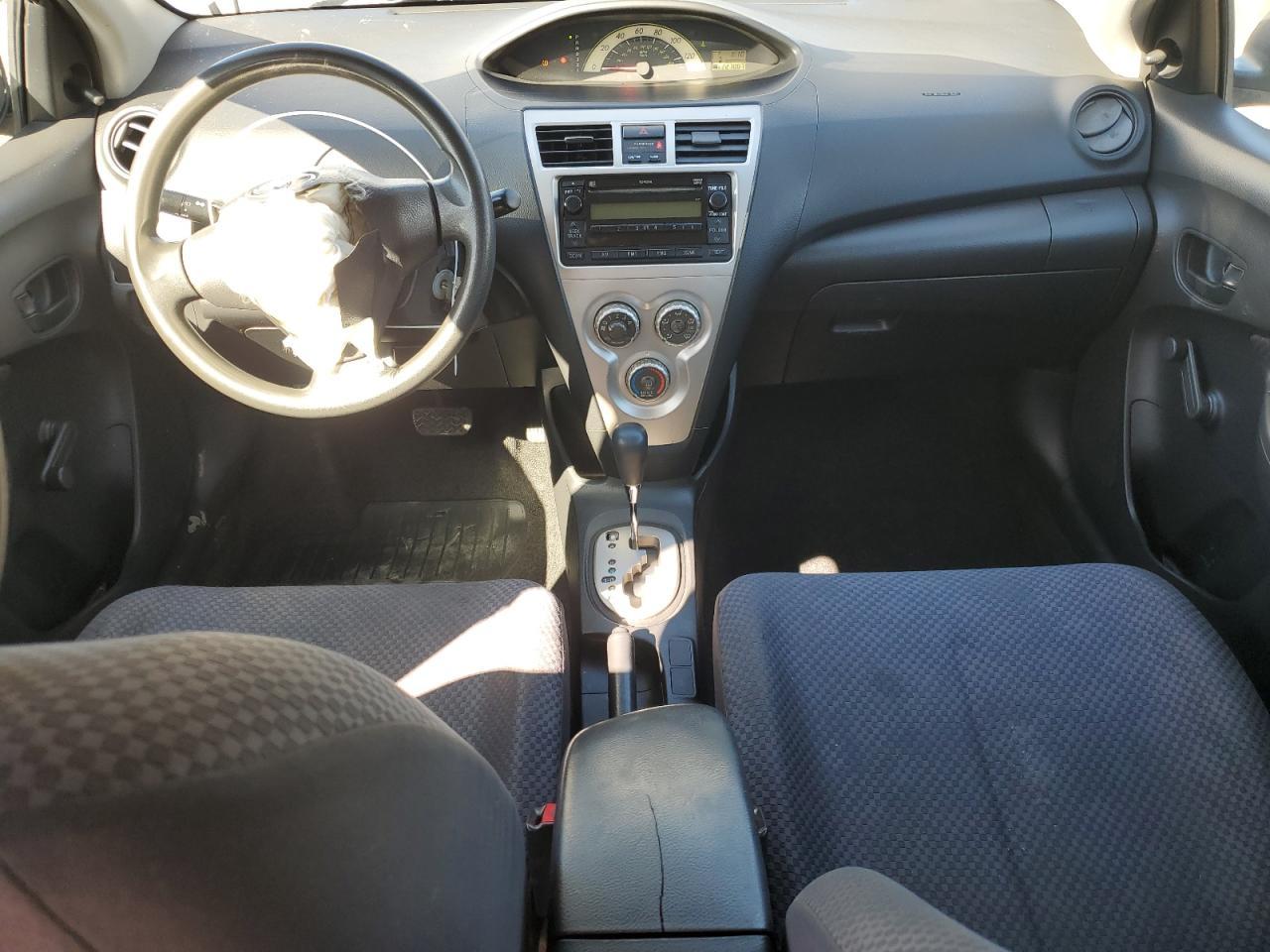 2008 TOYOTA YARIS