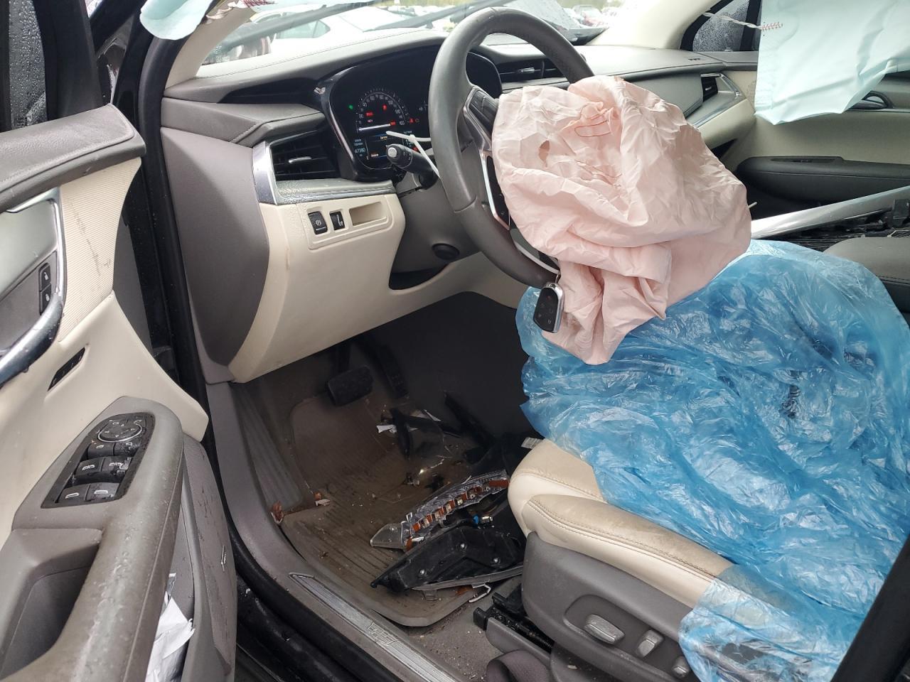 2019 CADILLAC XT5