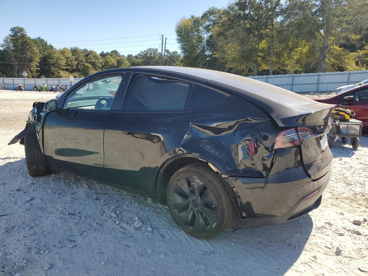 2024 TESLA MODEL Y