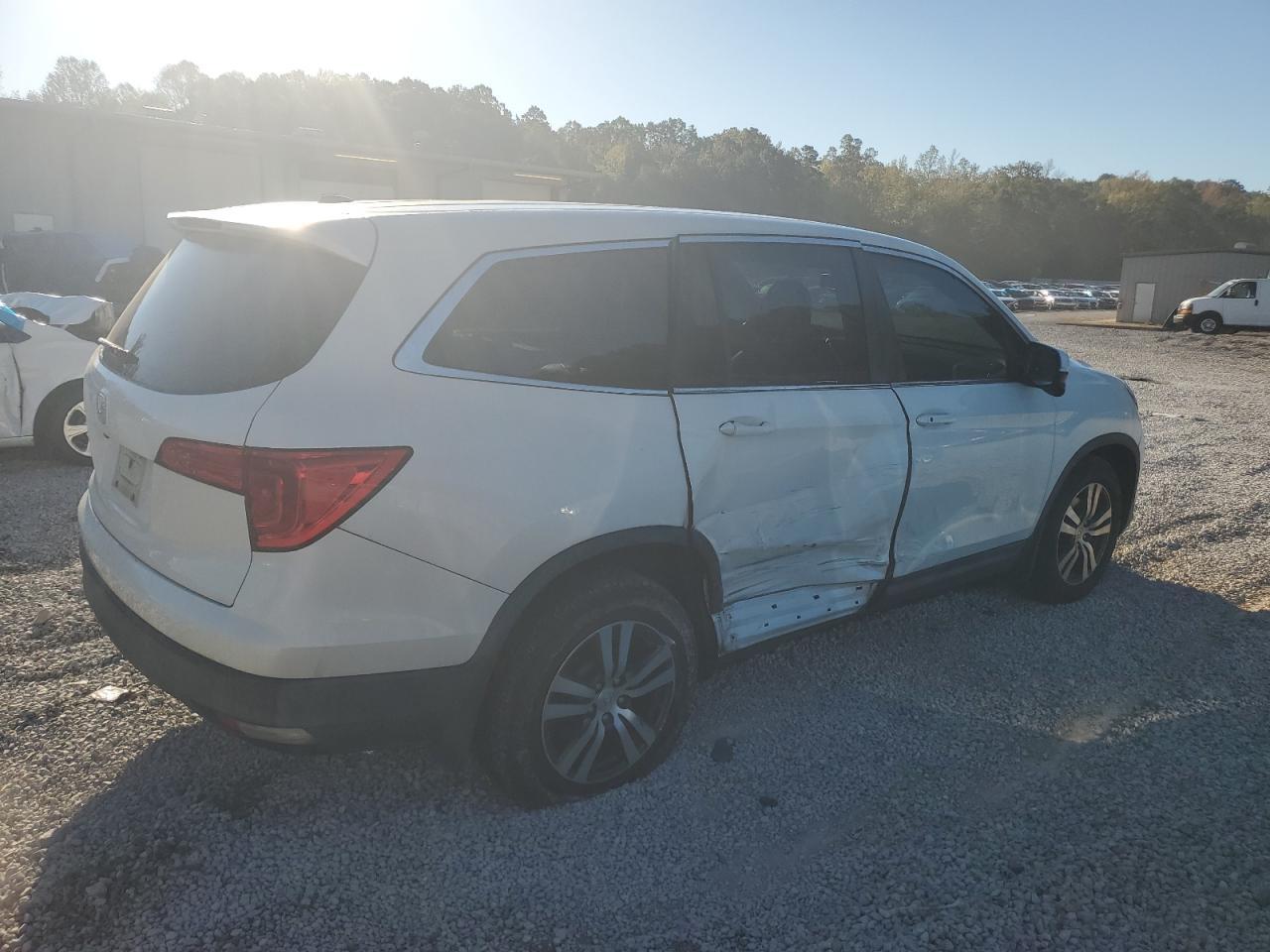 2017 HONDA PILOT