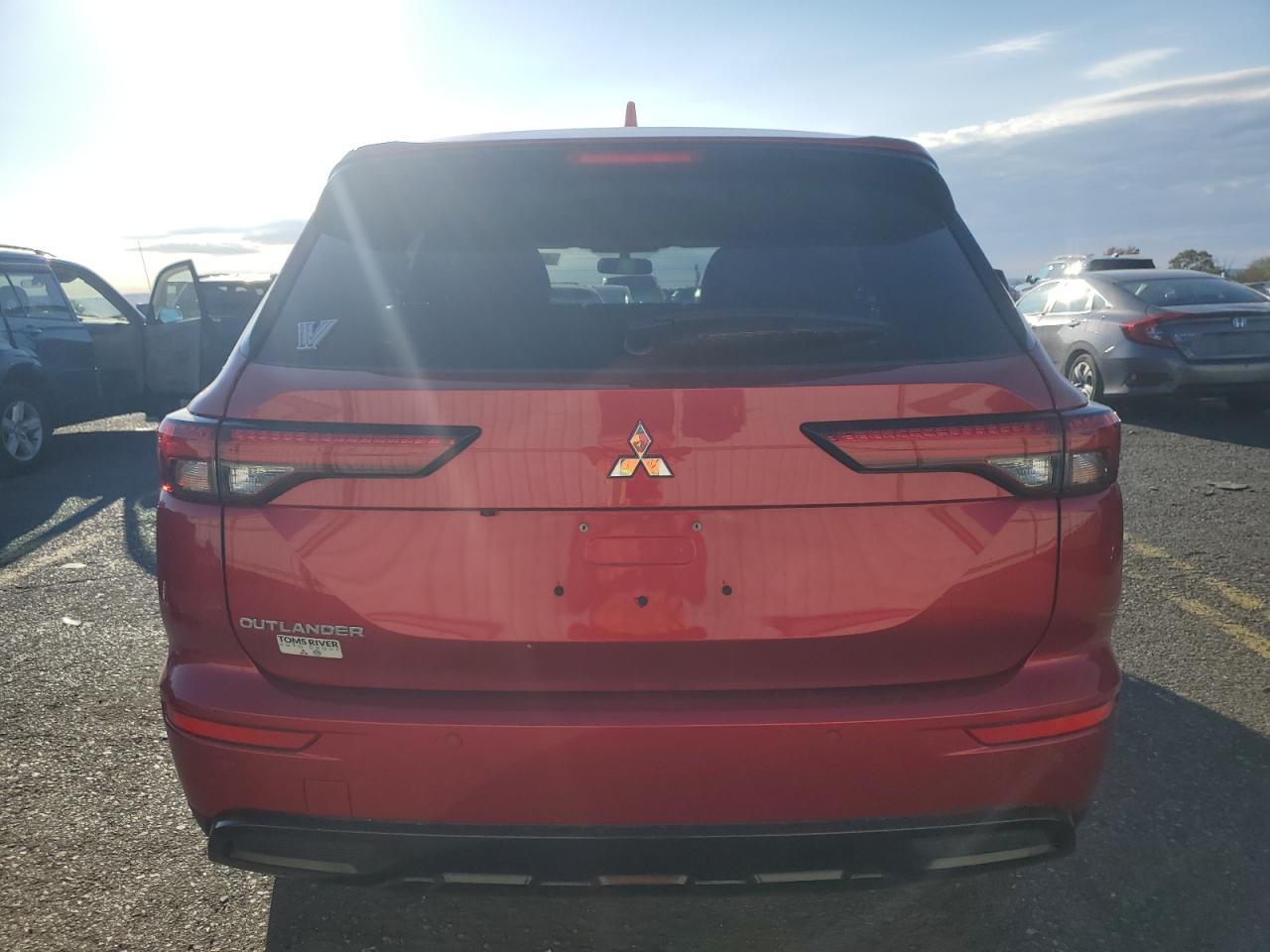 2022 MITSUBISHI outlander