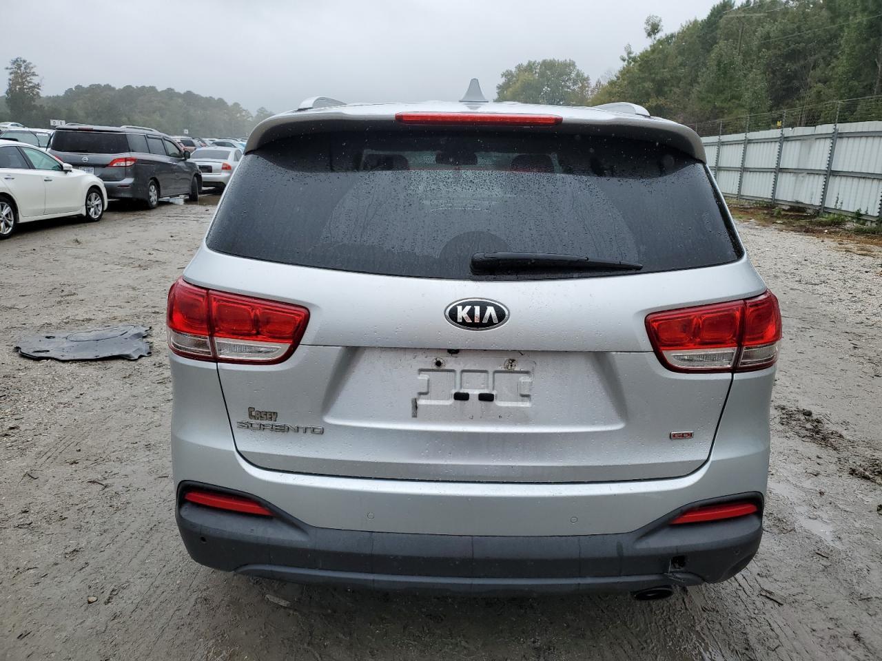 2017 KIA SORENTO