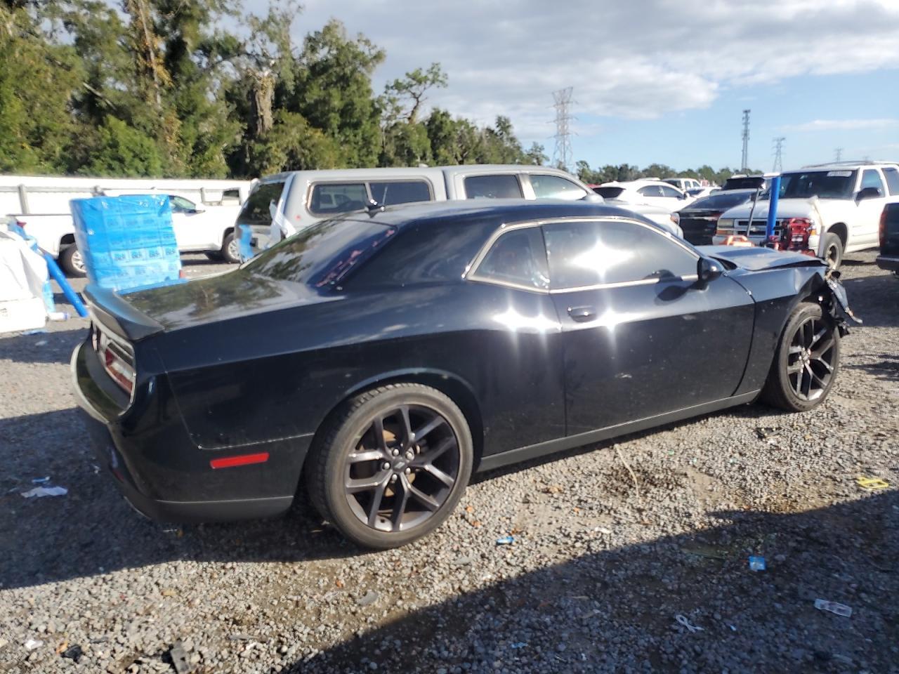 2021 DODGE Challenger