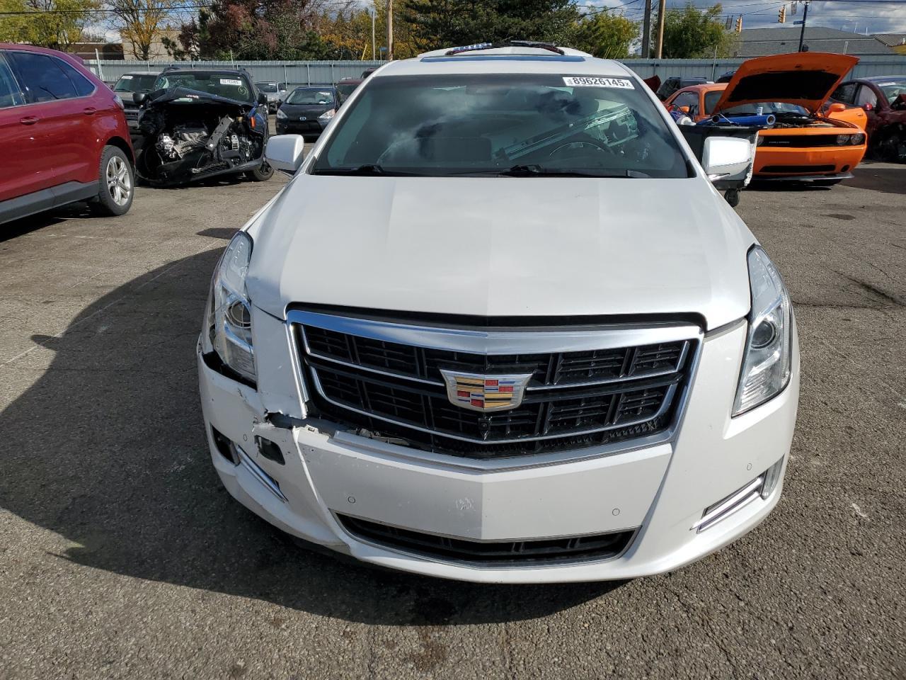 2017 CADILLAC XTS