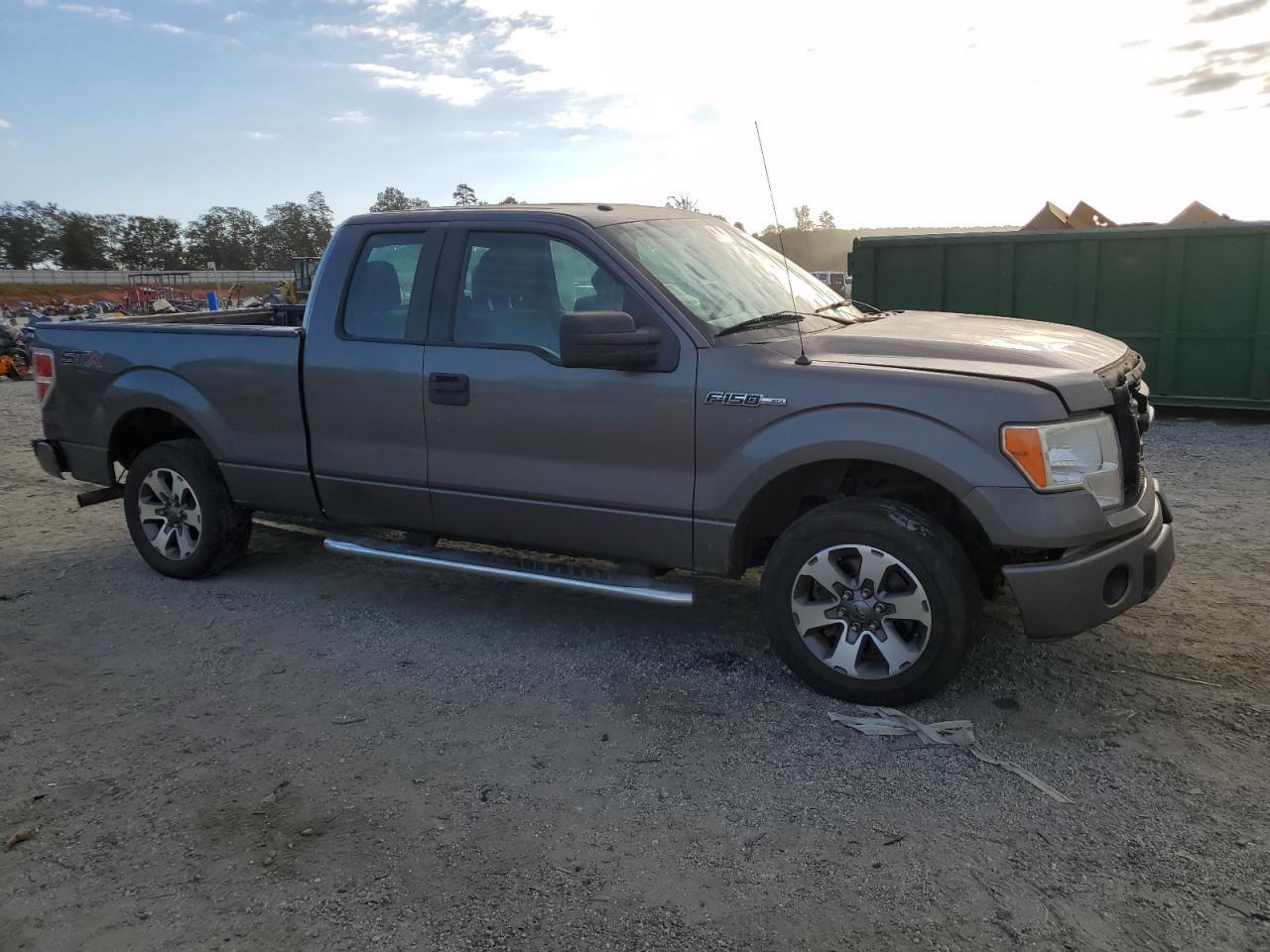 2014 FORD F-150