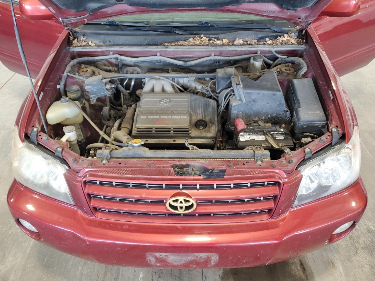 2001 TOYOTA HIGHLANDER