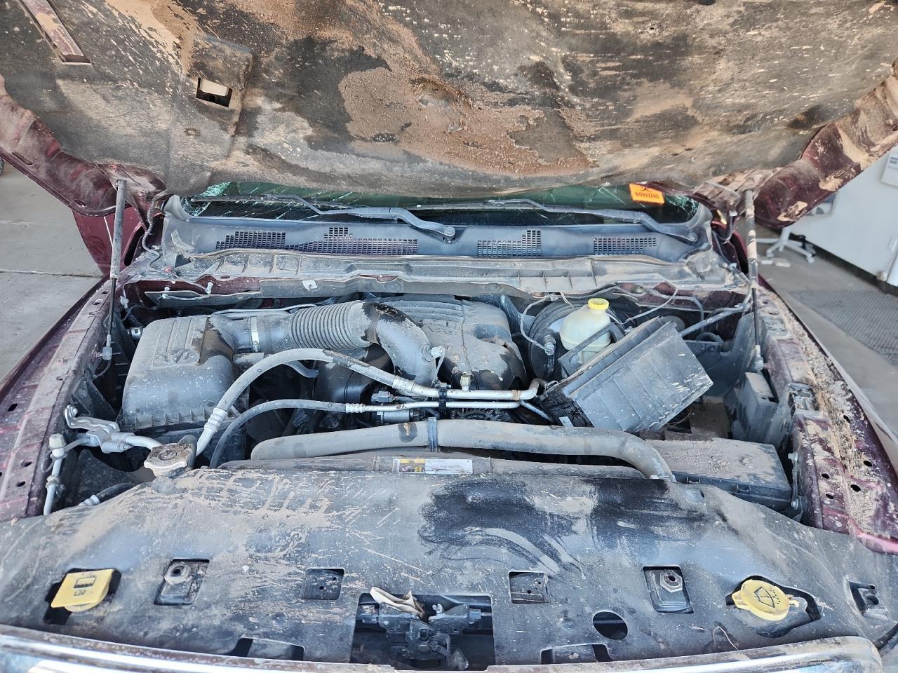 2016 RAM 1500 SLT