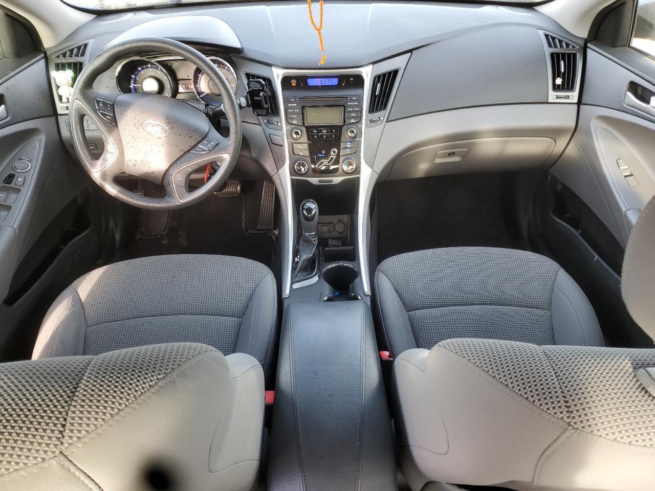 2013 HYUNDAI SONATA