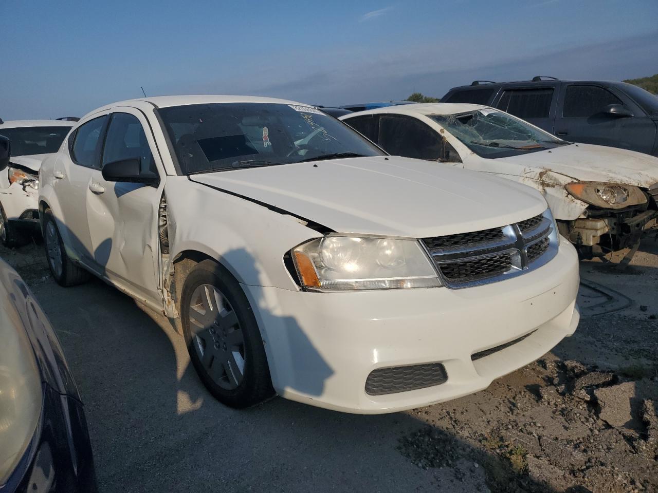 2011 DODGE Avenger
