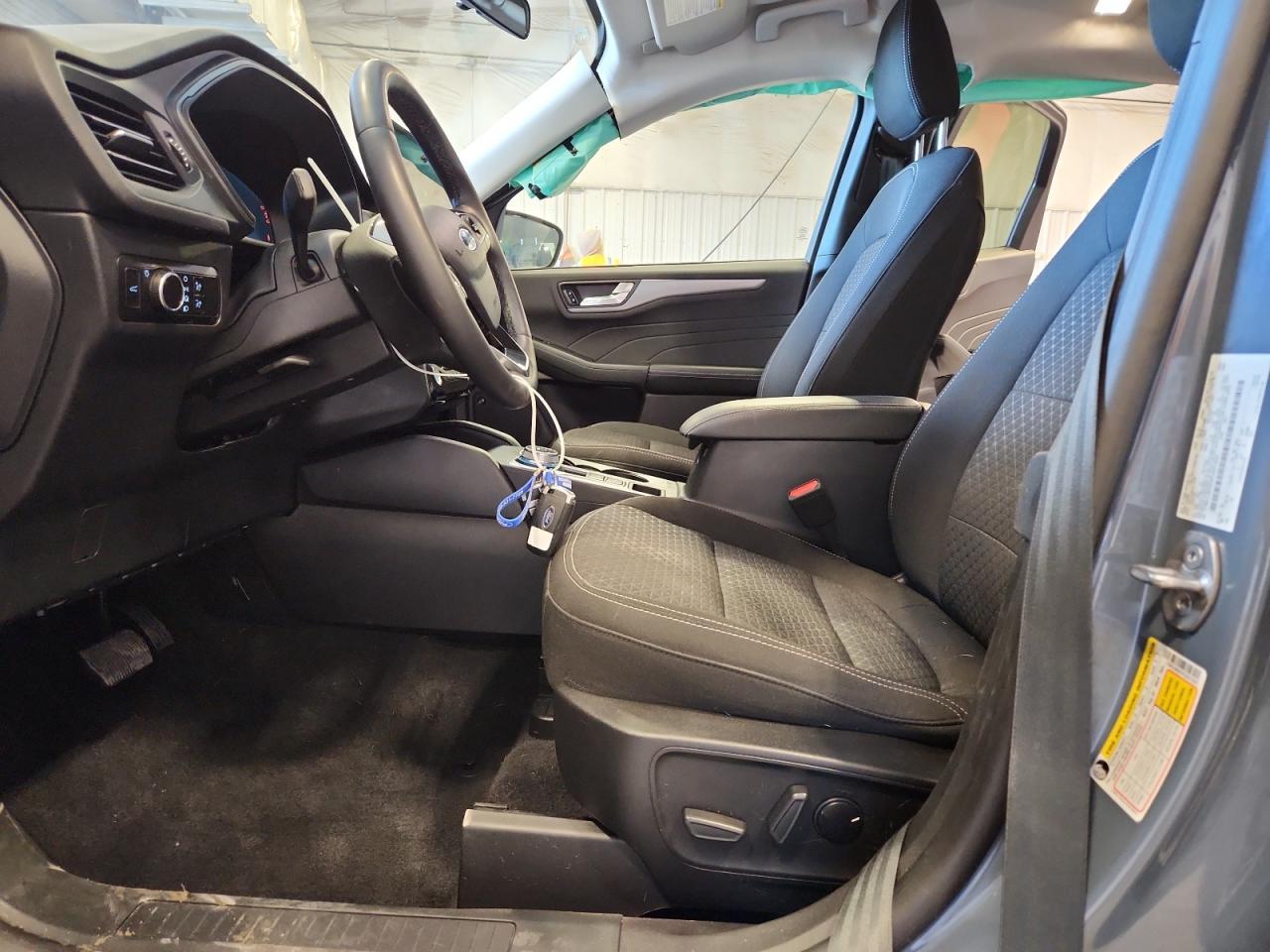 2023 FORD ESCAPE