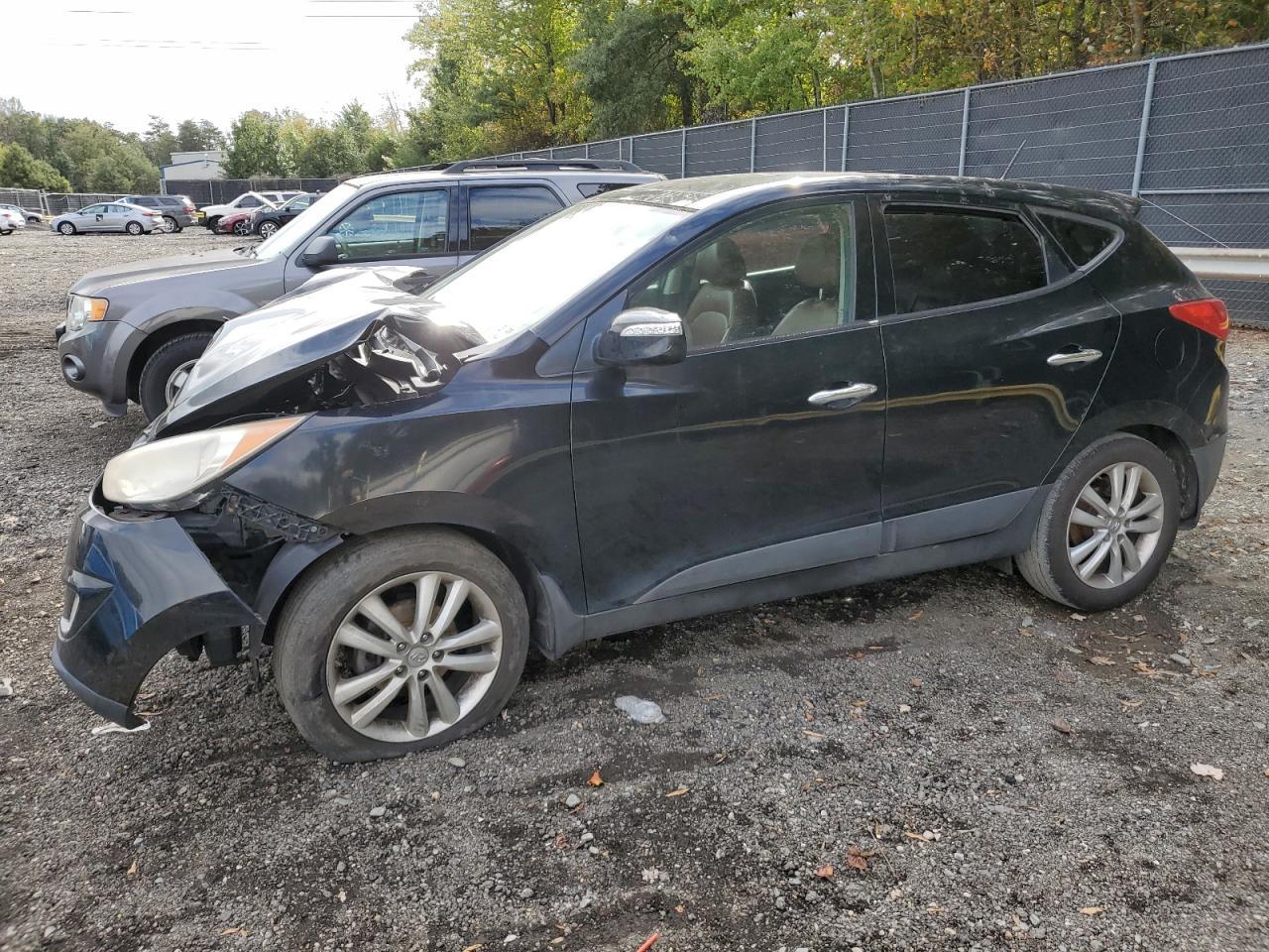 2011 HYUNDAI TUCSON