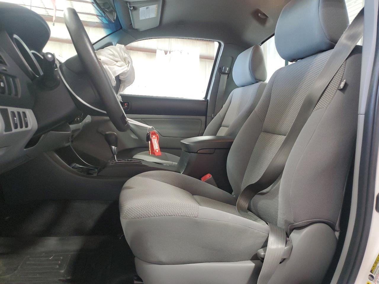 2013 TOYOTA TACOMA