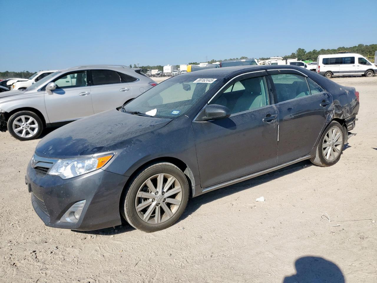 2013 TOYOTA CAMRY