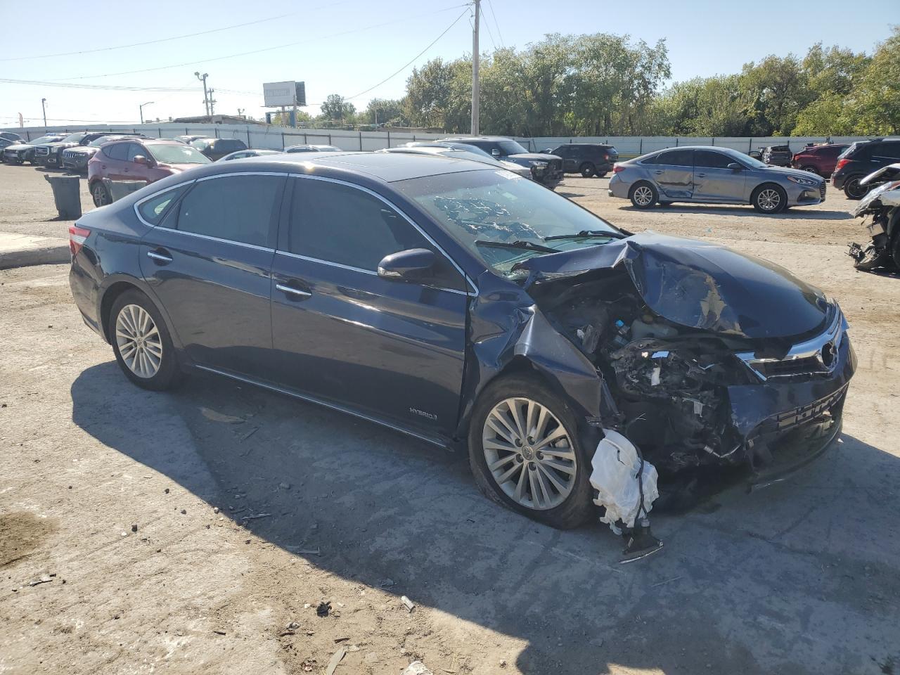 2014 TOYOTA Avalon