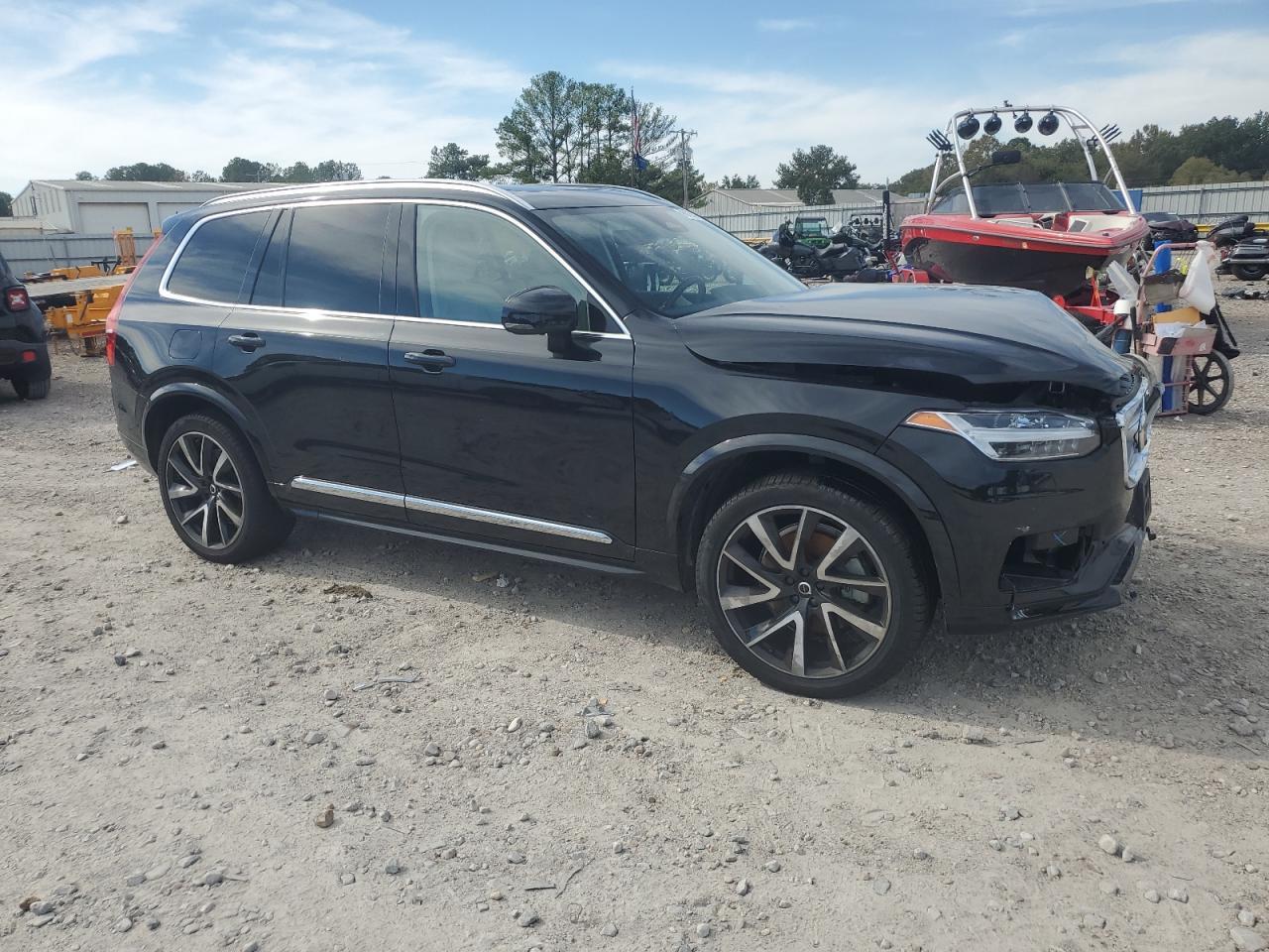 2023 VOLVO XC90