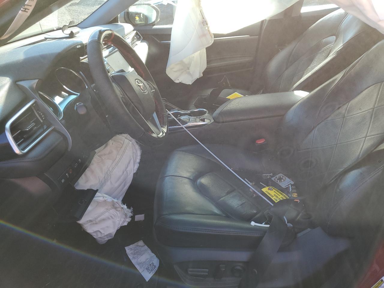 2018 TOYOTA CAMRY