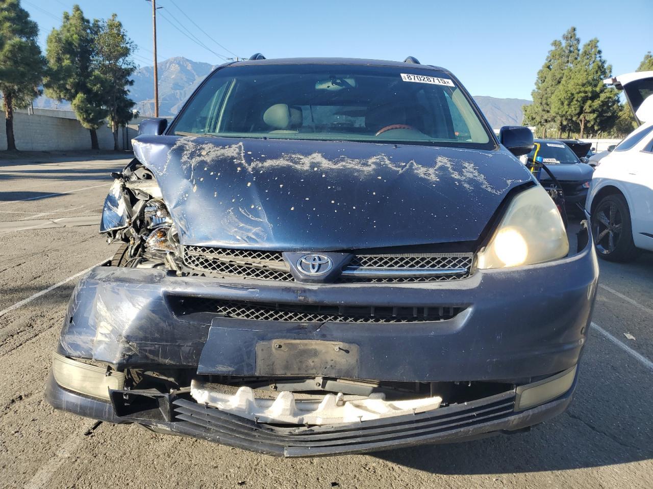 2005 TOYOTA SIENNA