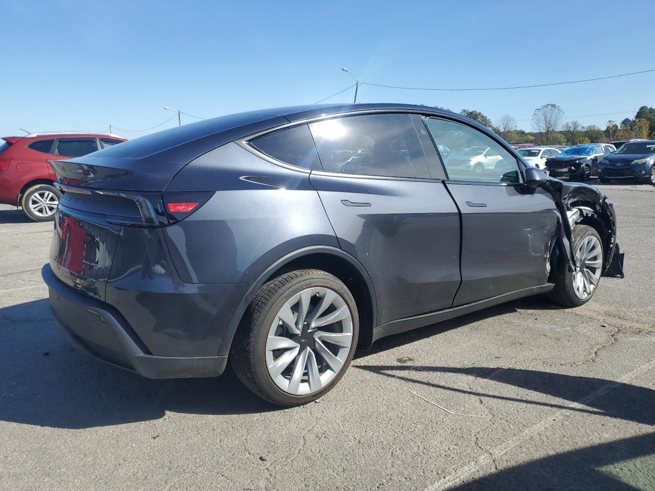 2026 TESLA MODEL Y