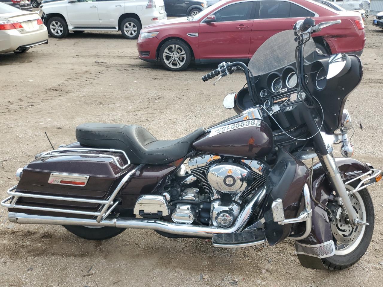 2003 HARLEY-DAVIDSON FLHTCUI