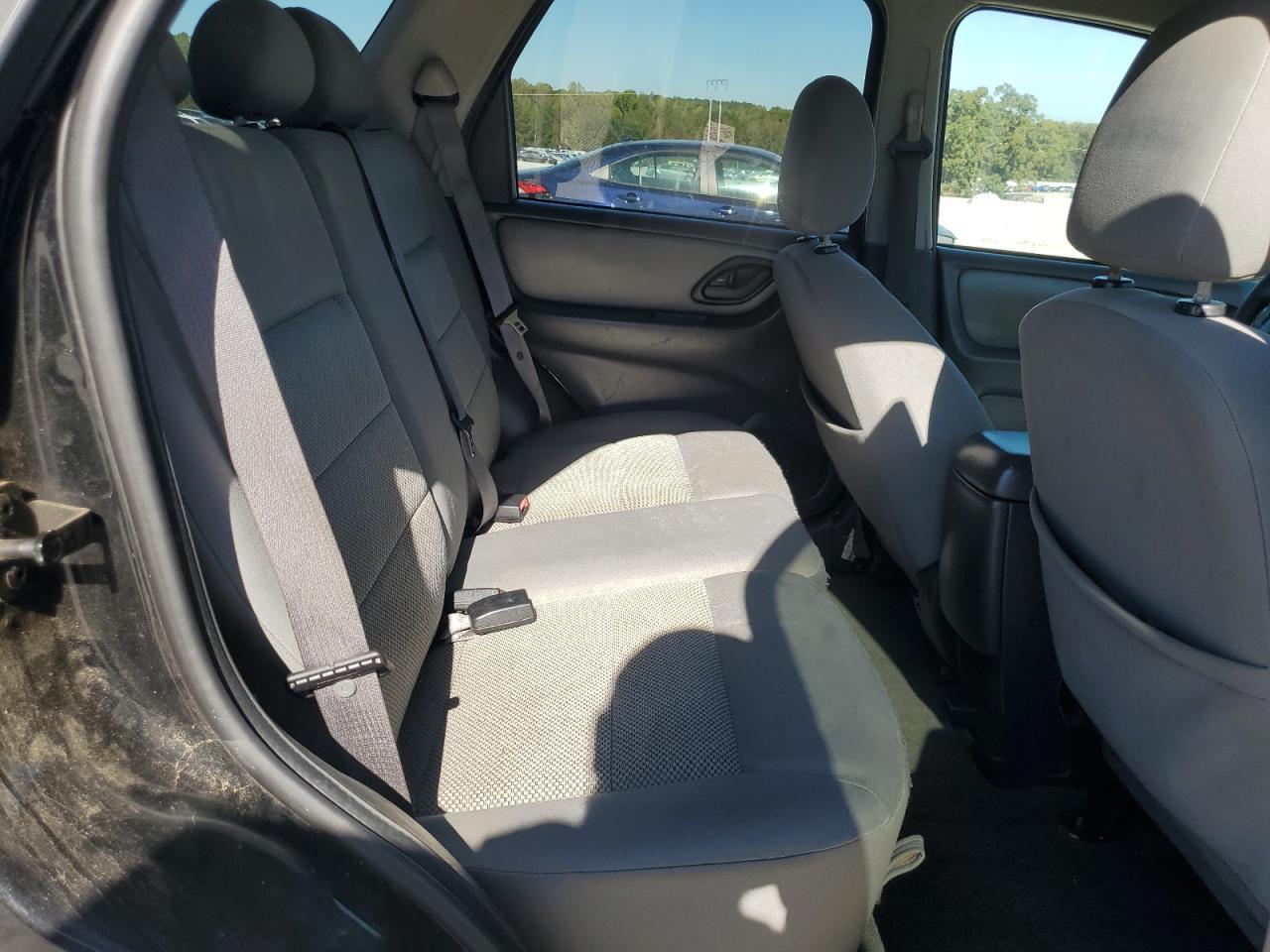 2006 FORD ESCAPE
