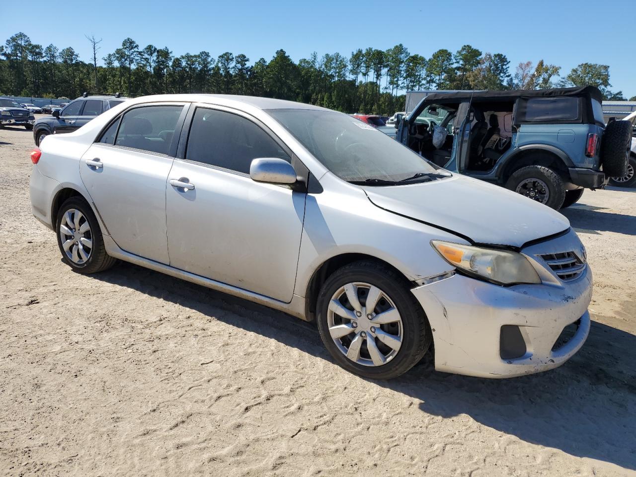 2013 TOYOTA COROLLA