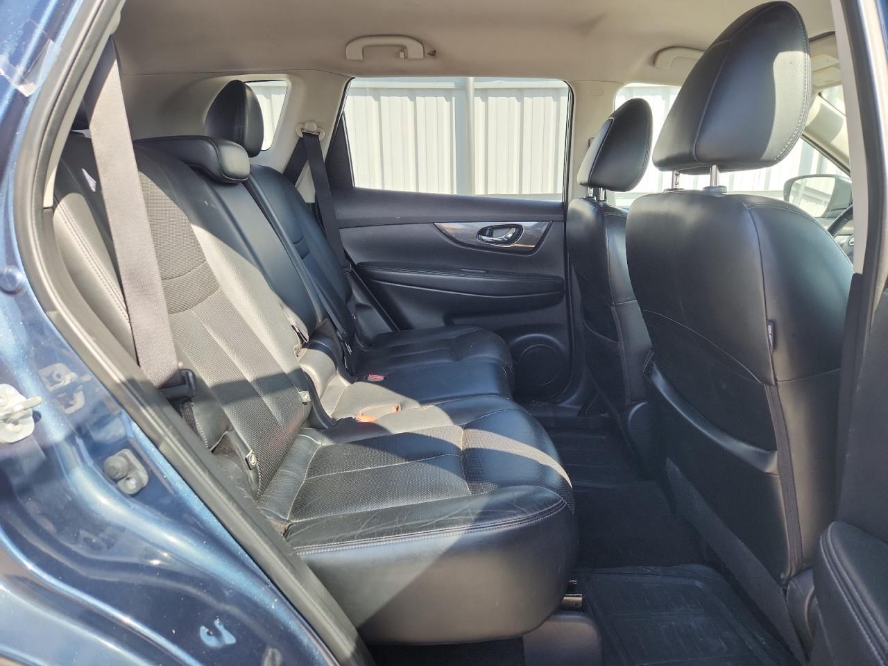 2016 NISSAN ROGUE