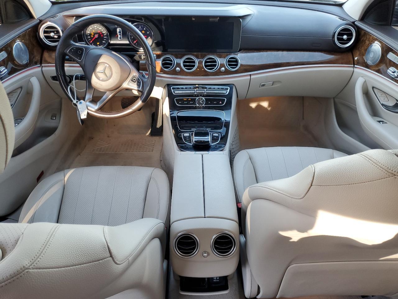 2017 MERCEDES-BENZ E-Class