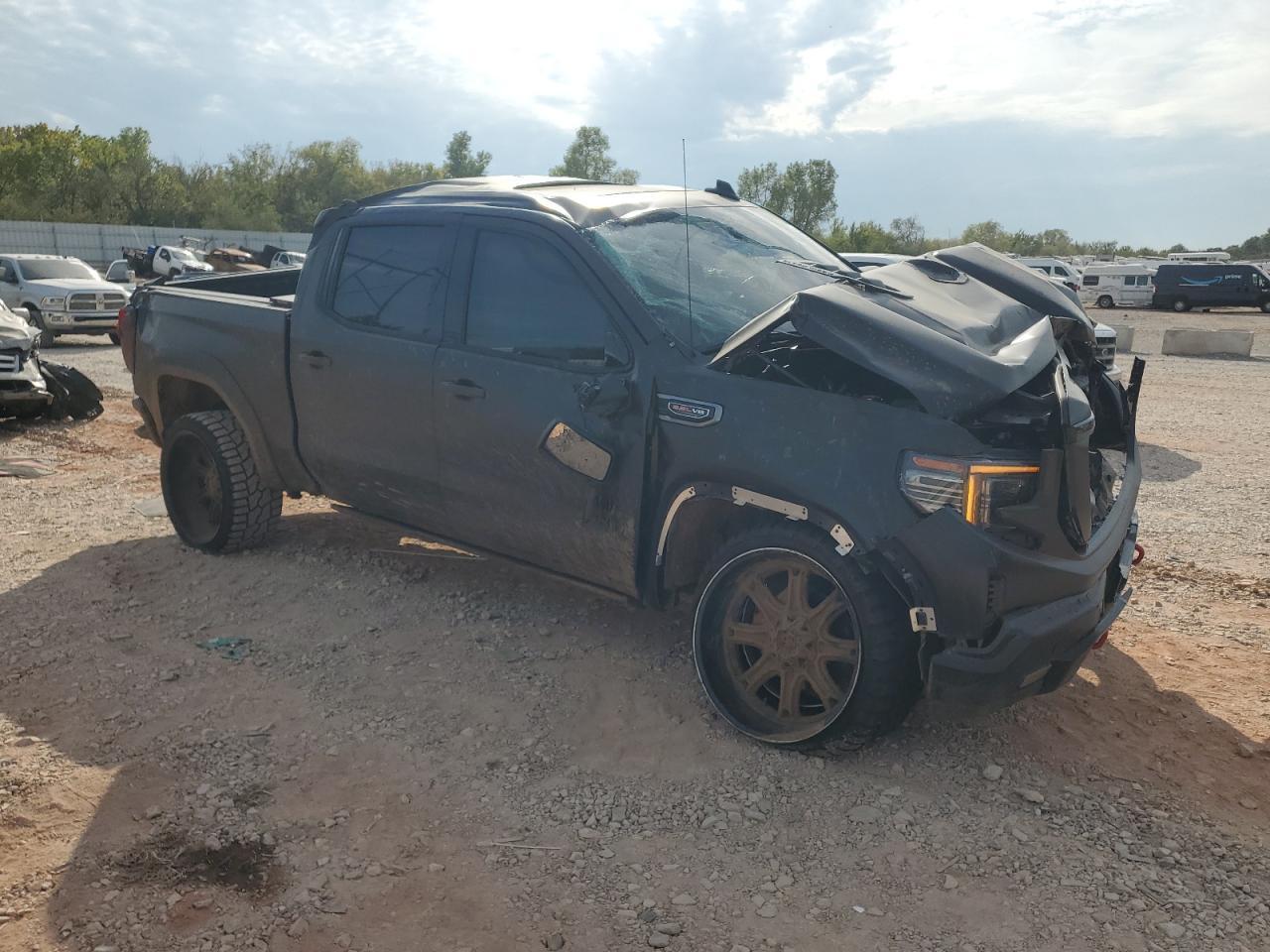 2023 GMC Sierra