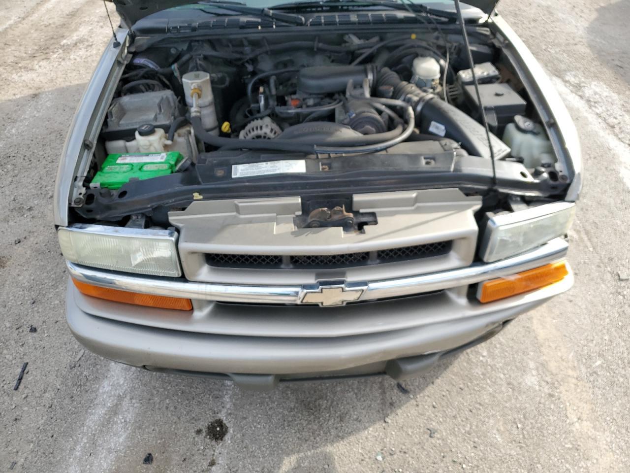2004 CHEVROLET BLAZER