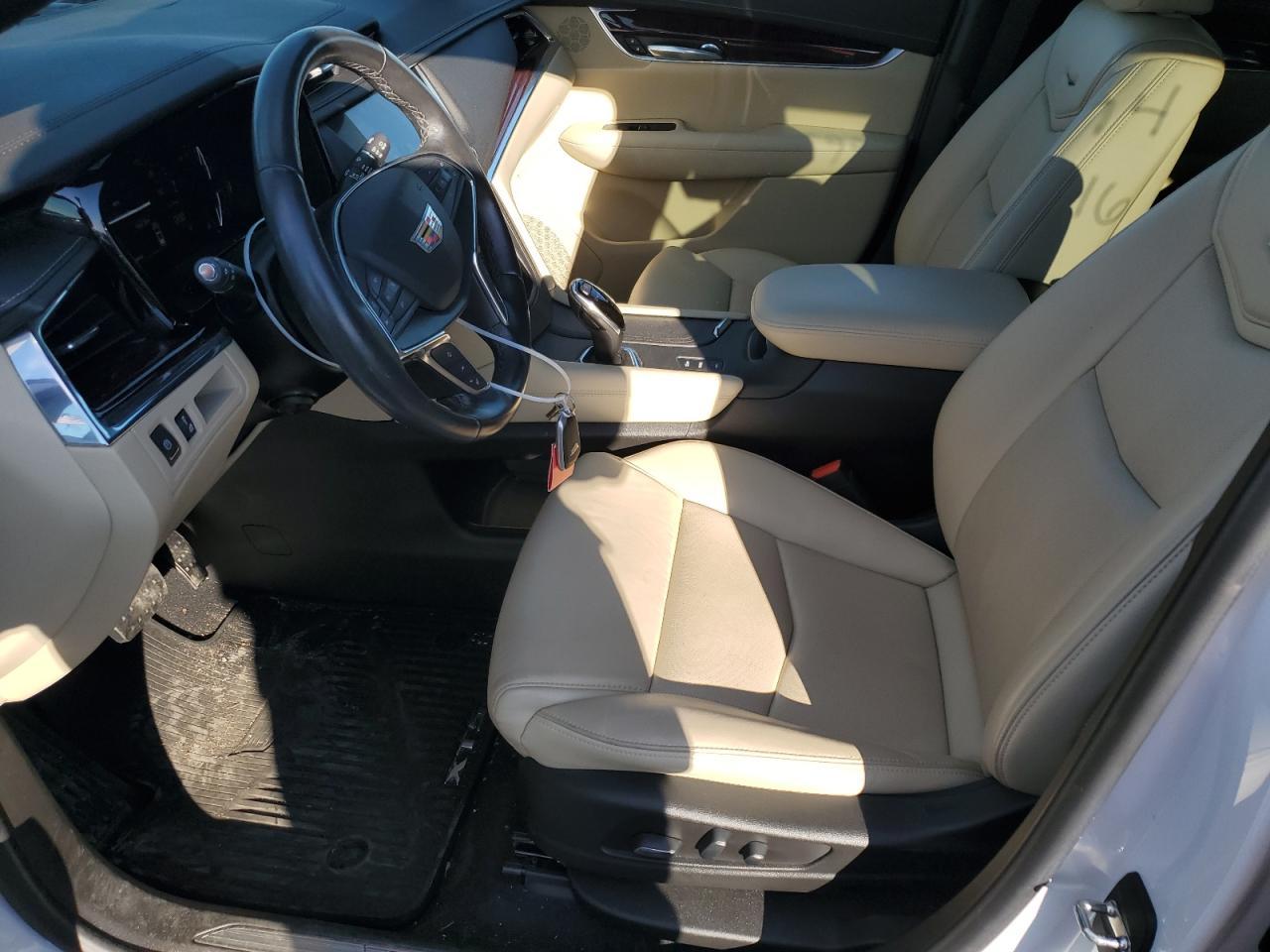 2019 CADILLAC XT5