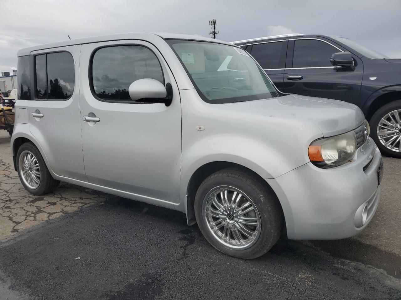 2014 NISSAN CUBE
