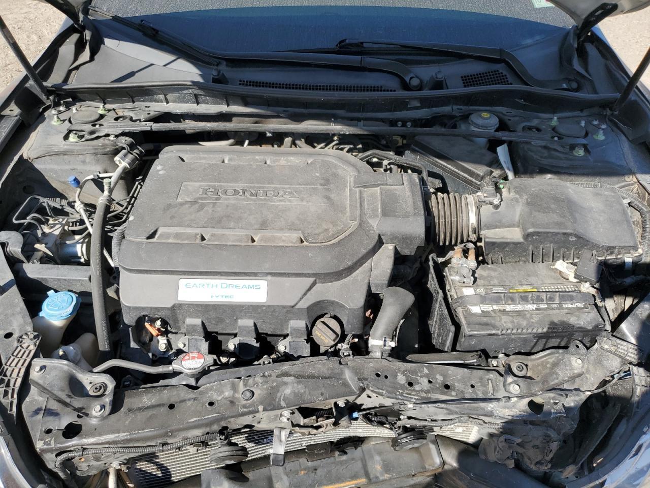 2017 HONDA ACCORD