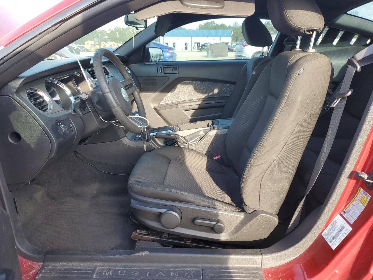 2010 FORD MUSTANG