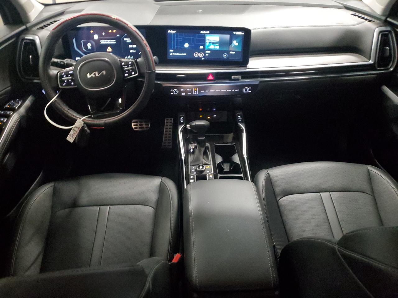 2025 KIA SORENTO
