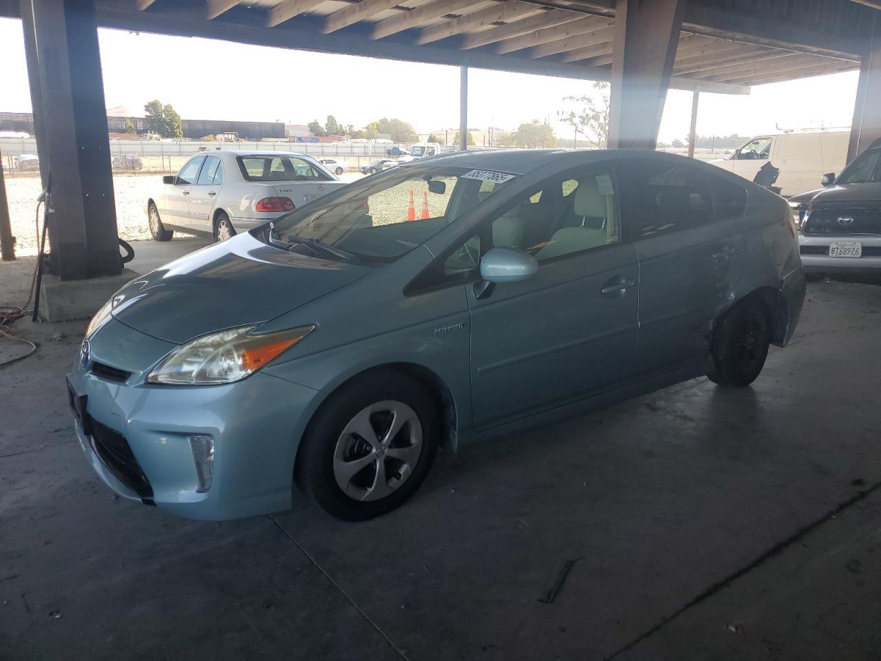 2015 TOYOTA PRIUS