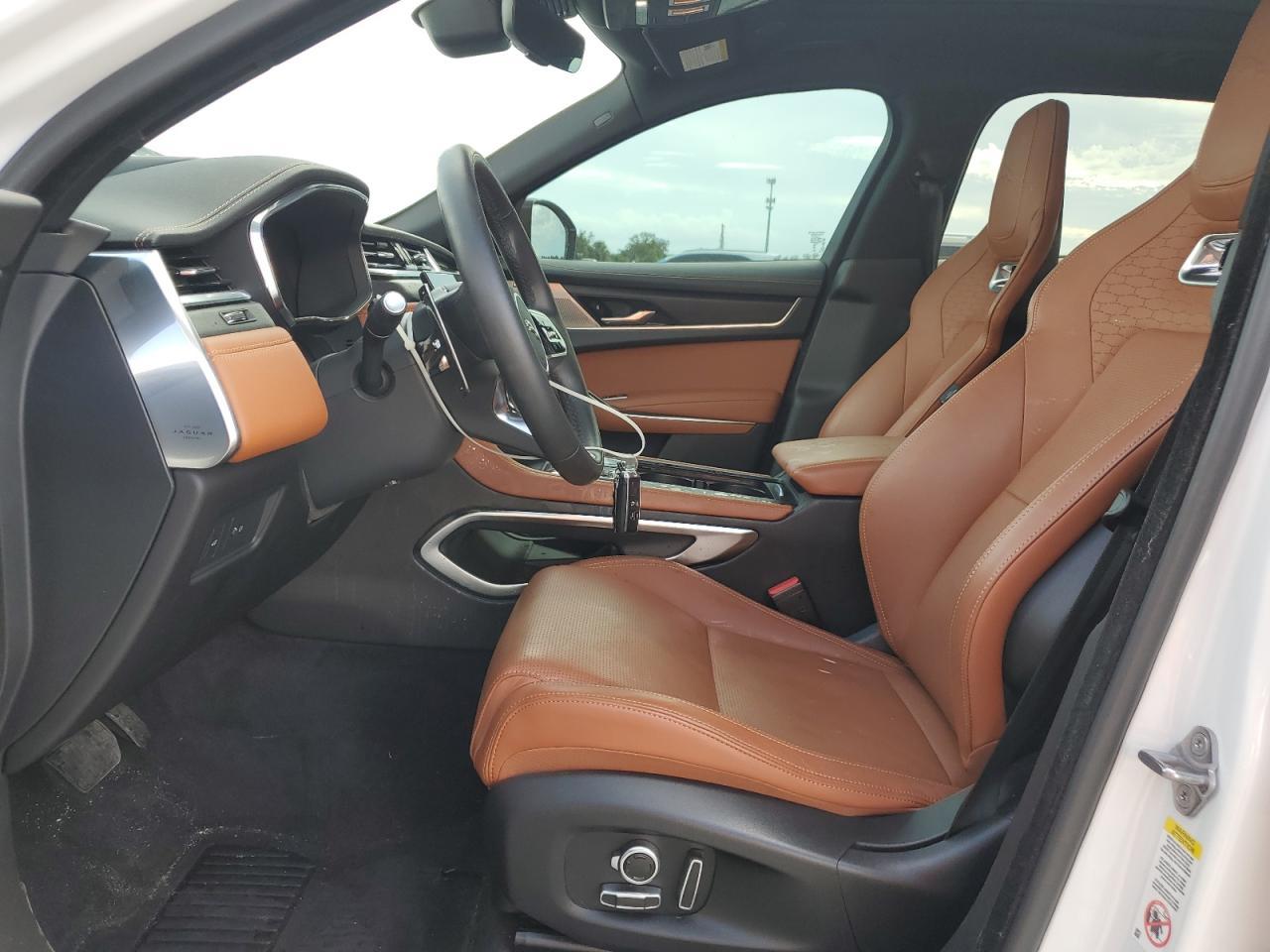 2024 JAGUAR F-Pace