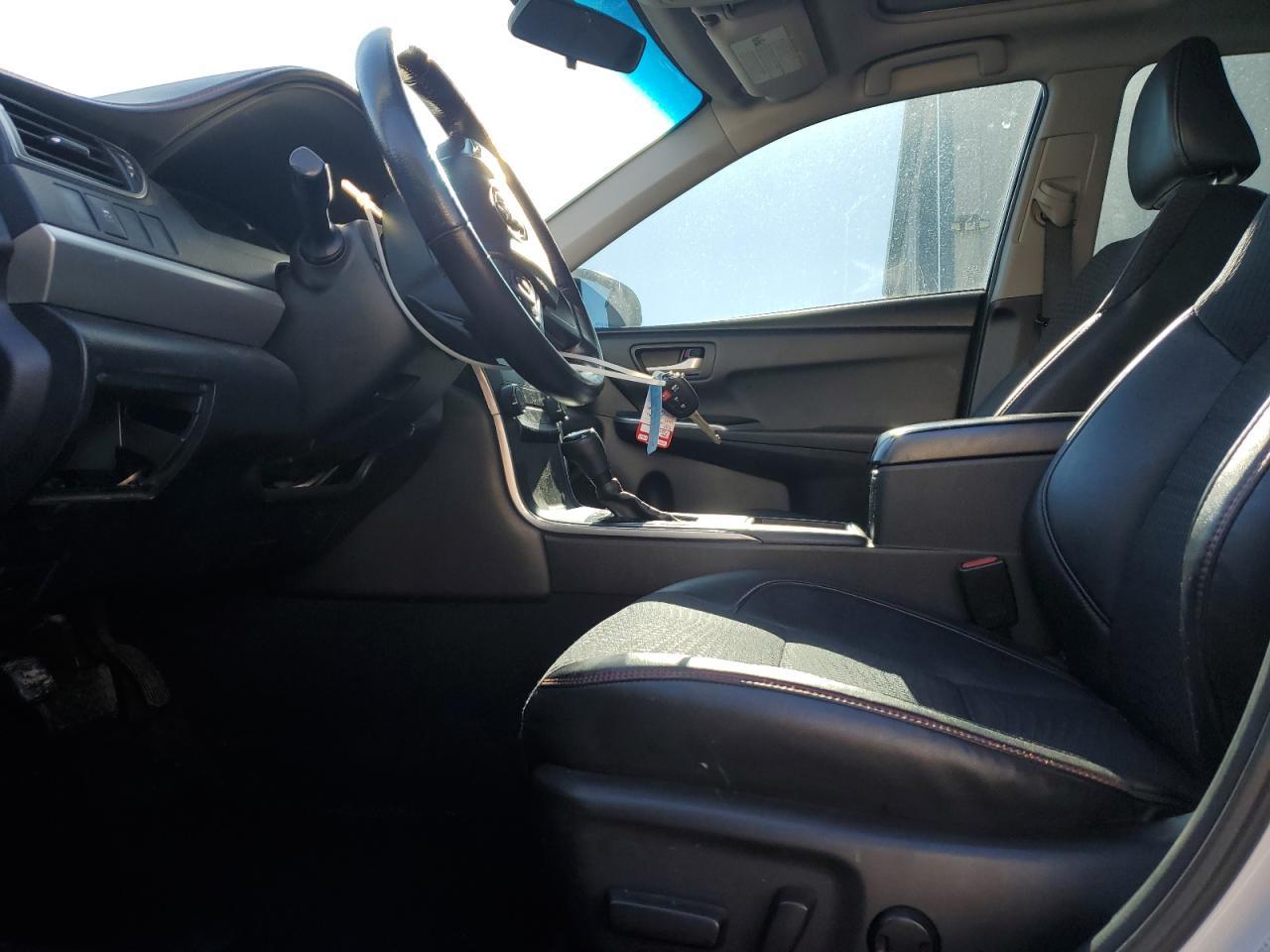 2015 TOYOTA CAMRY