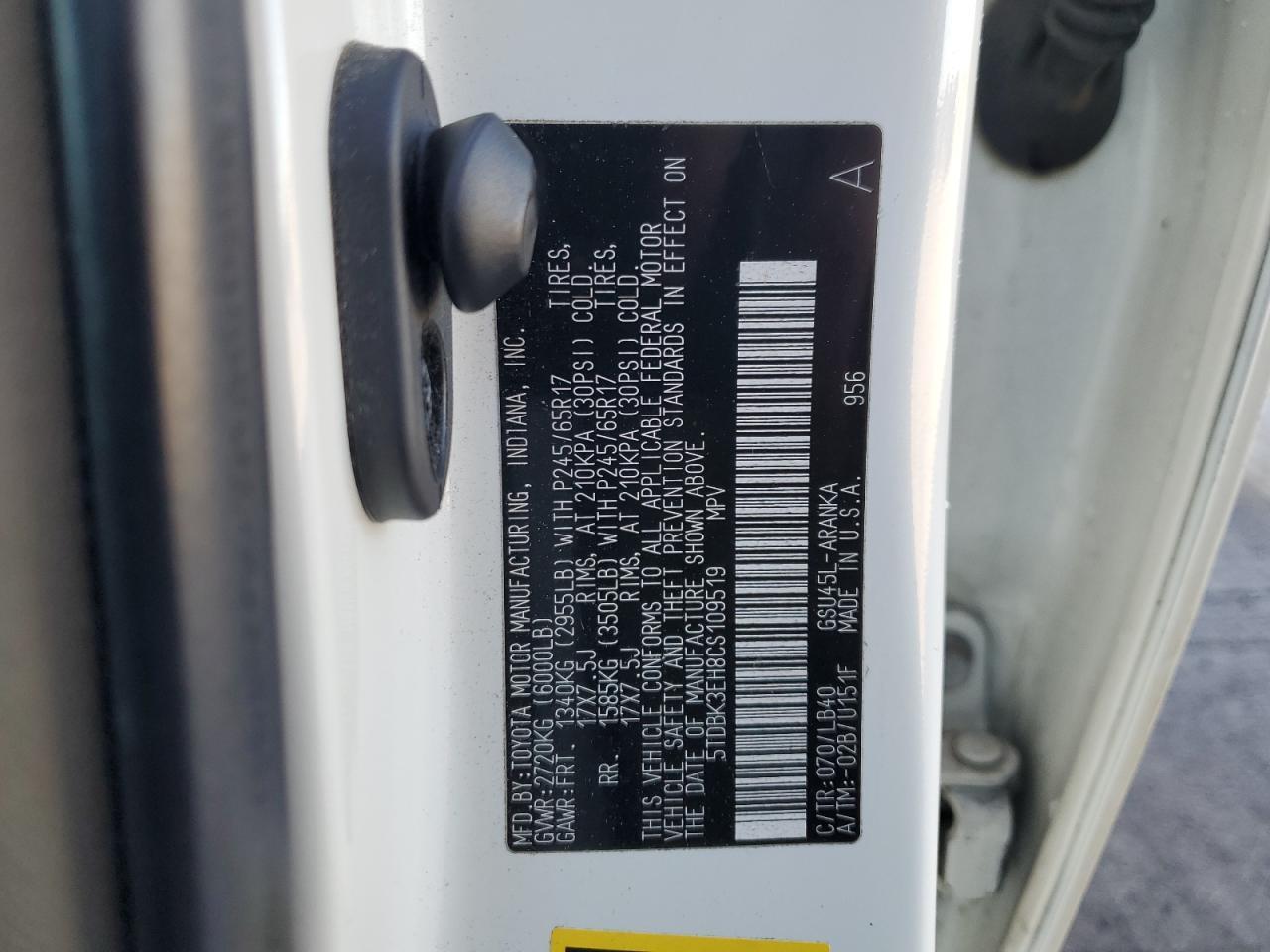 2012 TOYOTA HIGHLANDER
