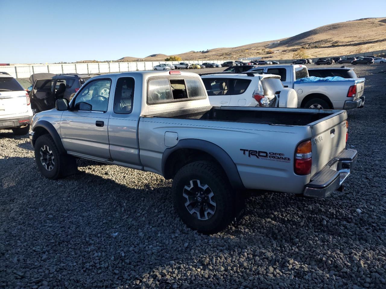 2002 TOYOTA TACOMA