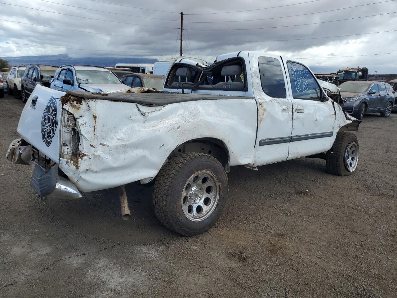 2004 TOYOTA TUNDRA