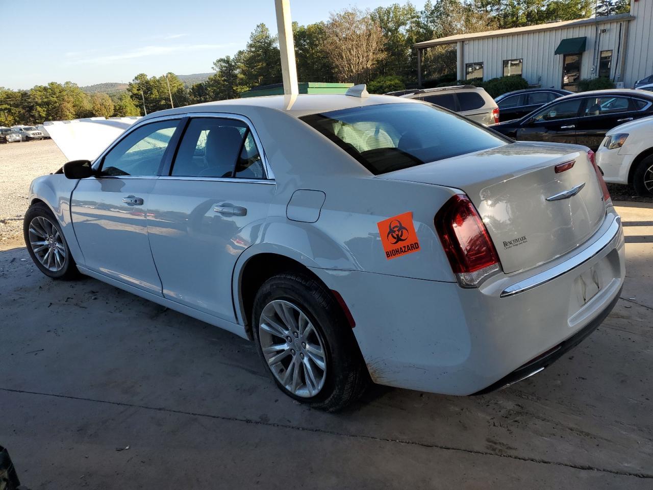 2018 CHRYSLER 300