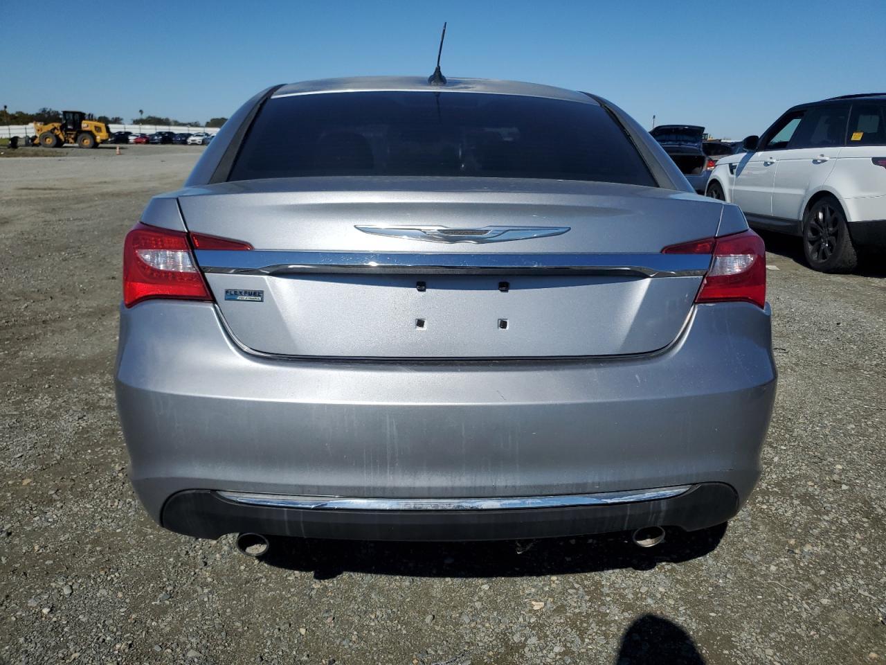 2014 CHRYSLER 200