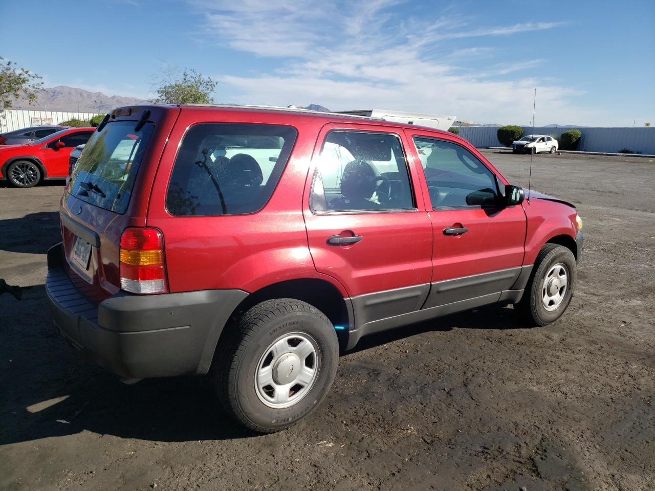 2005 FORD ESCAPE