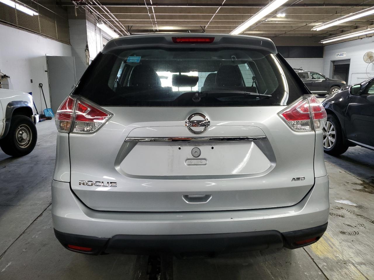 2015 NISSAN ROGUE