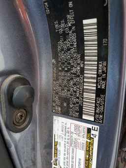 2004 TOYOTA HIGHLANDER