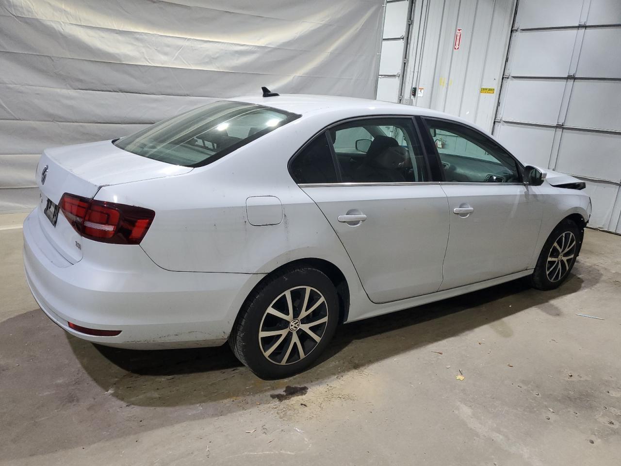2017 VOLKSWAGEN JETTA
