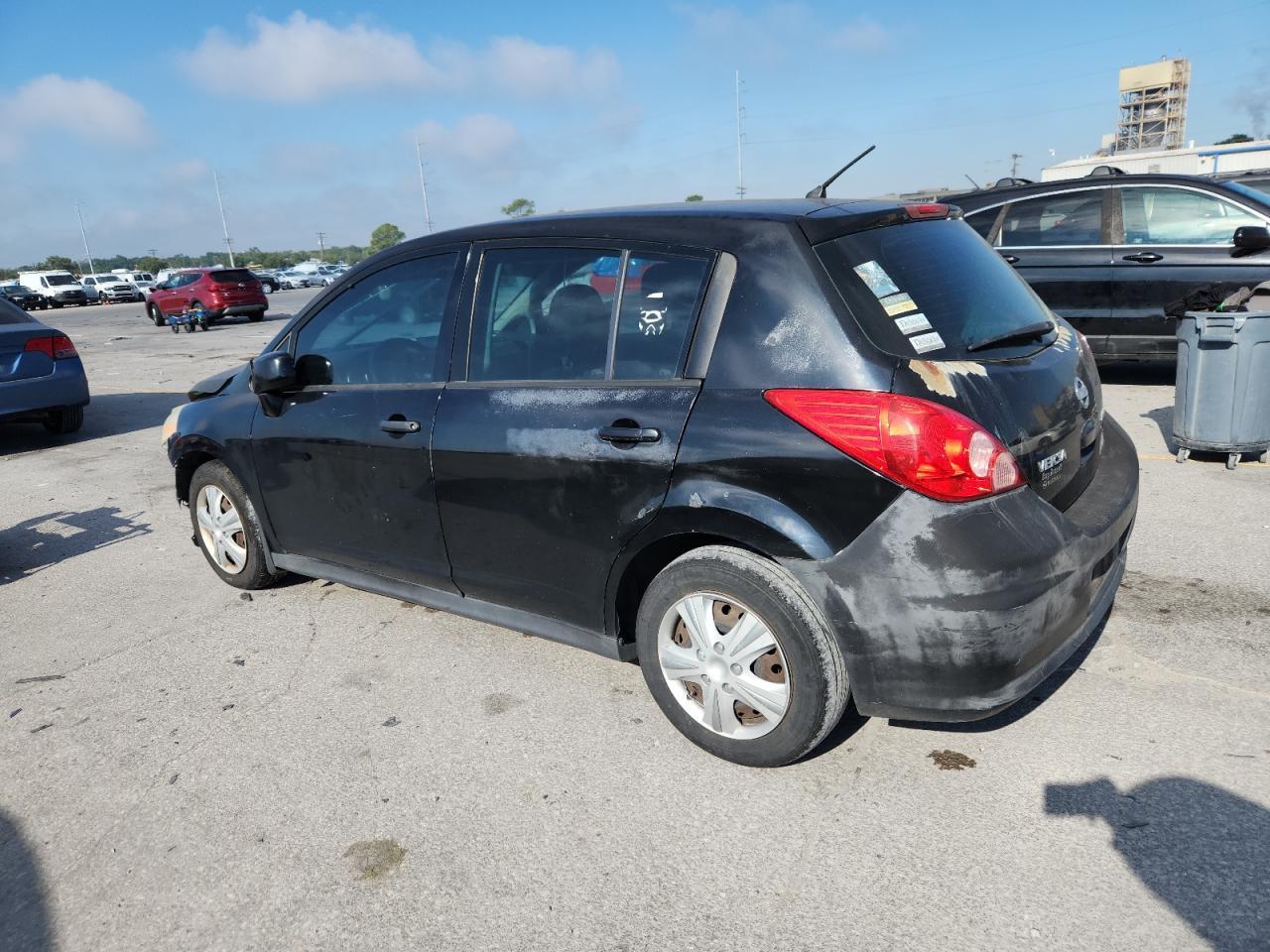 2010 NISSAN VERSA