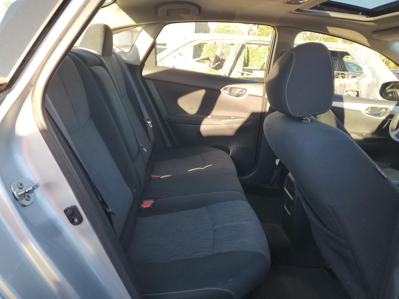 2015 NISSAN SENTRA