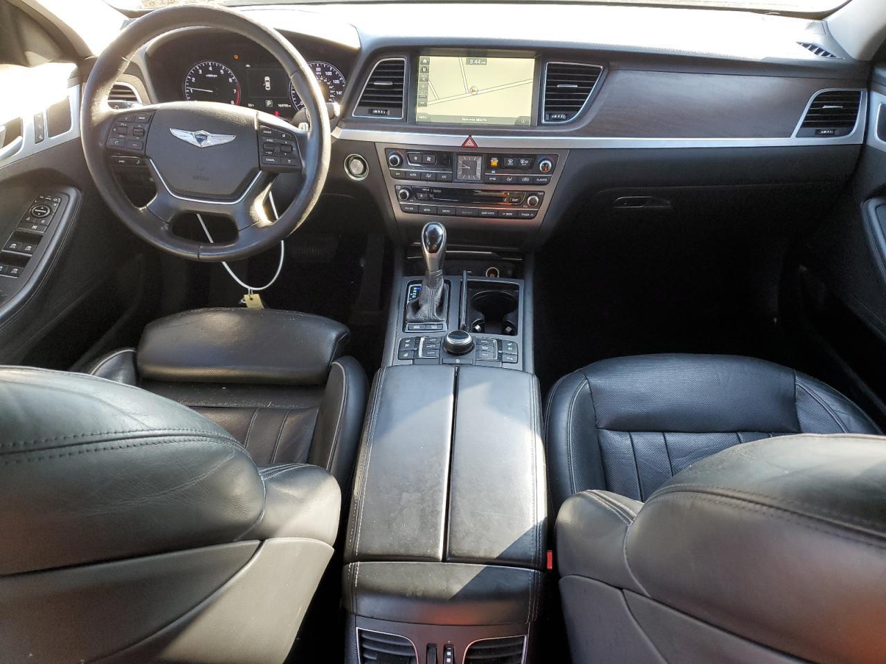 2015 HYUNDAI GENESIS